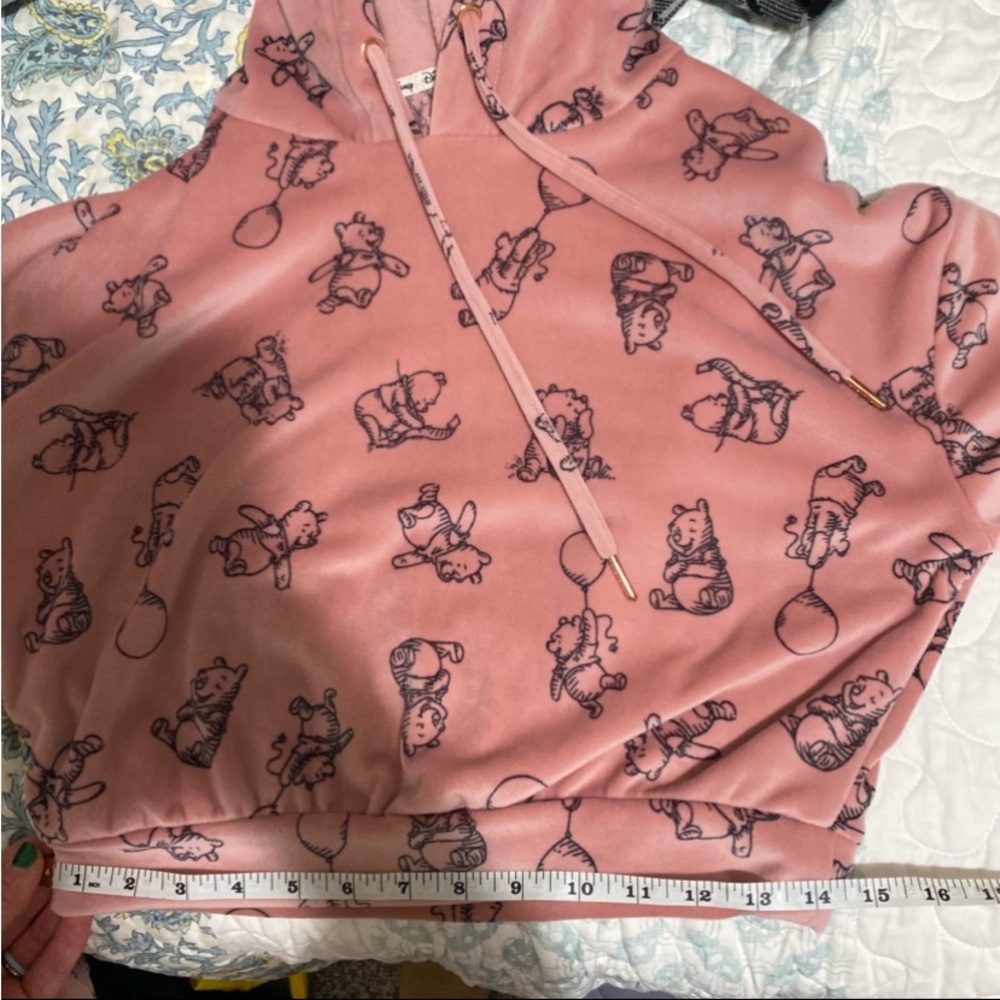 801 Disney Winnie the Pooh x Primark Cares Velour Pink Plush Fleece Crop Hoodie - Picture 7 of 11